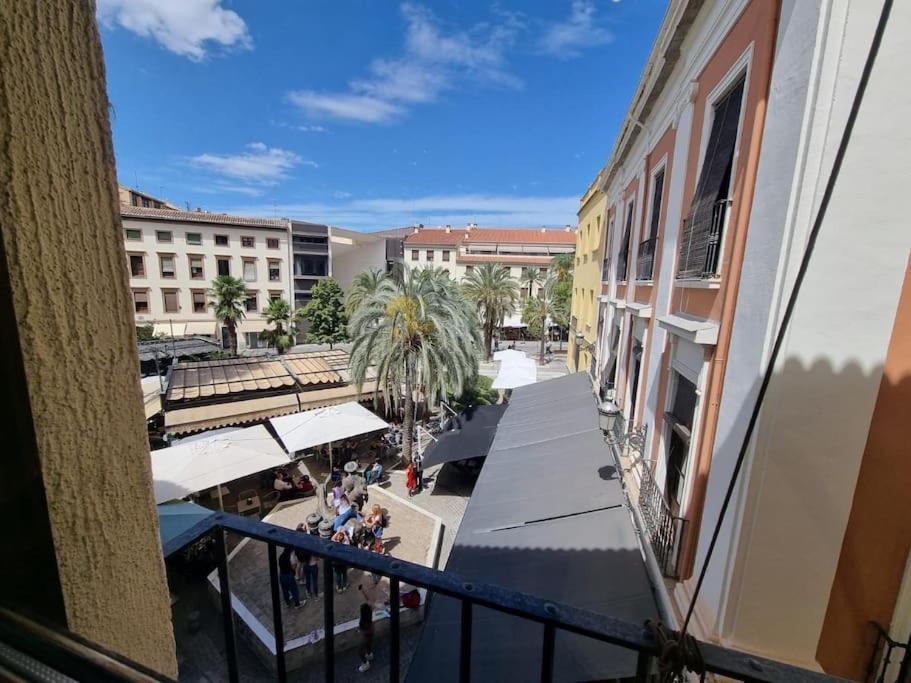 Ferienwohnung Exclusividad A Pie De La Torre De La Catedral Granada Exterior foto