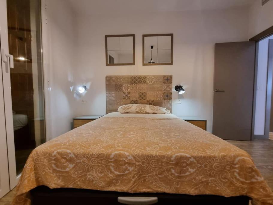 Ferienwohnung Exclusividad A Pie De La Torre De La Catedral Granada Exterior foto