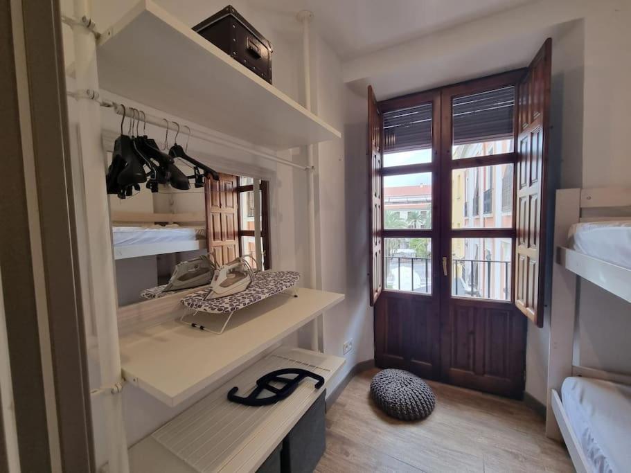 Ferienwohnung Exclusividad A Pie De La Torre De La Catedral Granada Exterior foto